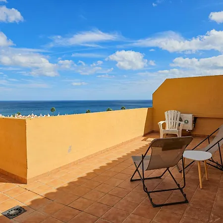 Beautiful Sea Views Duplex Penthouse In Manilva