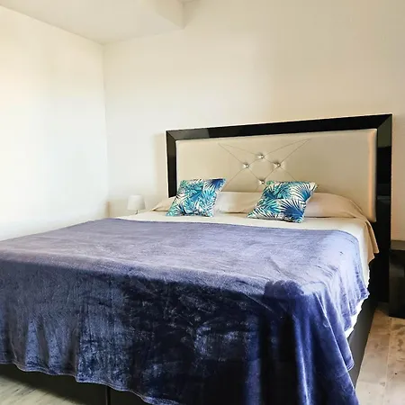 Beautiful Sea Views Duplex Penthouse In Apartamento *